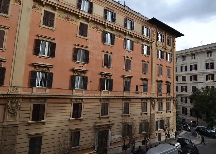 Vatican Town Roma