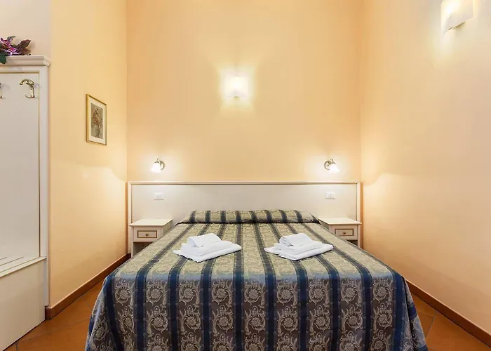 Vatican Town Oda ve Kahvaltı 4*